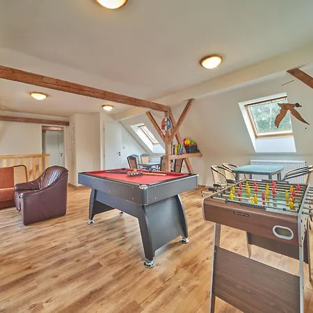 Spacious Mountain Retreat Casa vacanze
