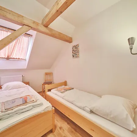 Spacious Mountain Retreat Casa vacanze Lampertice