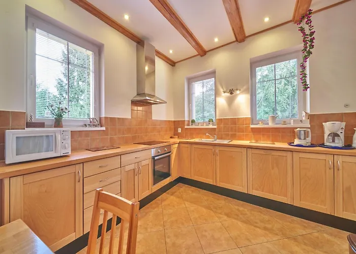 Spacious Mountain Retreat