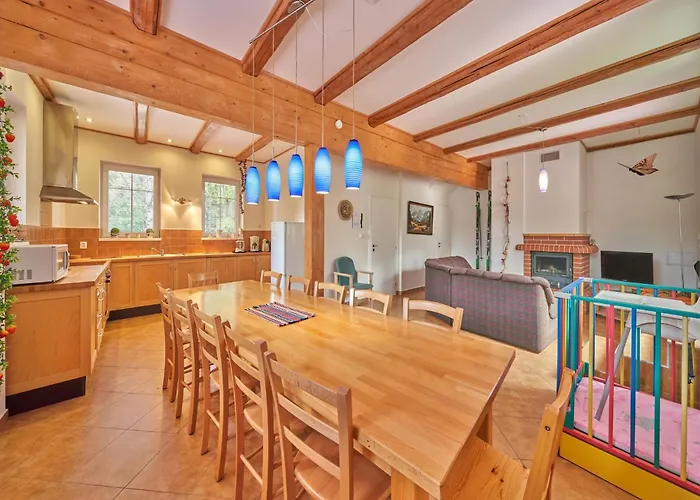 Holiday home Spacious Mountain Retreat *
